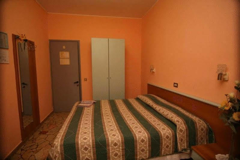 Hotel Del Sud Milano Eksteriør billede