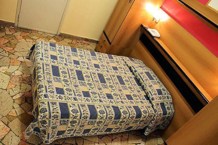 Hotel Del Sud Milano Eksteriør billede